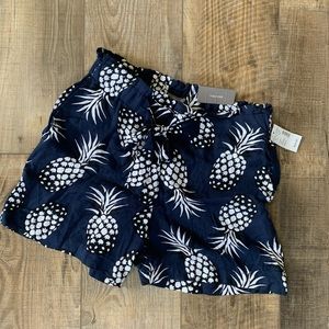 NWT Maurices summer pineapple navy shorts!